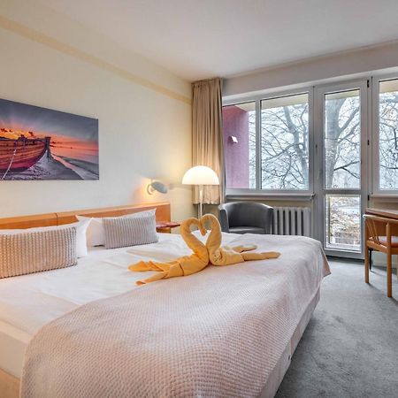 Hotel Wald Und See Heringsdorf  Bagian luar foto