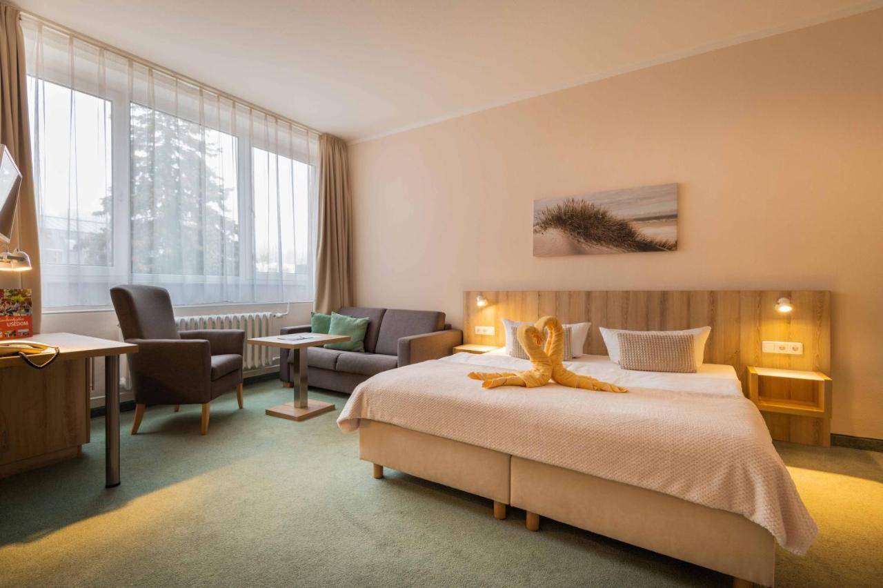 Hotel Wald Und See Heringsdorf  Bagian luar foto